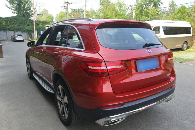 Used Mercedes-Benz GLC 2016 GLC 300 4MATIC Dynamic Model Rear Left 45 Deg