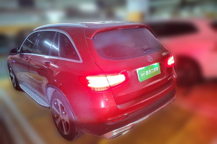 Used Mercedes-Benz GLC 2016 GLC 260 4MATIC Luxury Model Rear Left 45 Deg