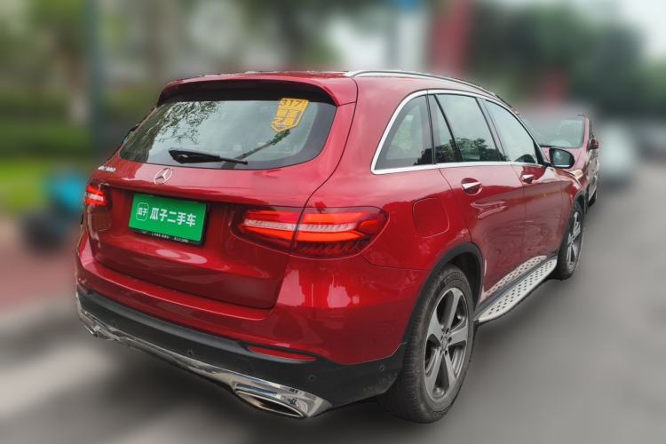 Used Mercedes-Benz GLC 2016 GLC 300 4MATIC Luxury Model Rear Right 45 Deg
