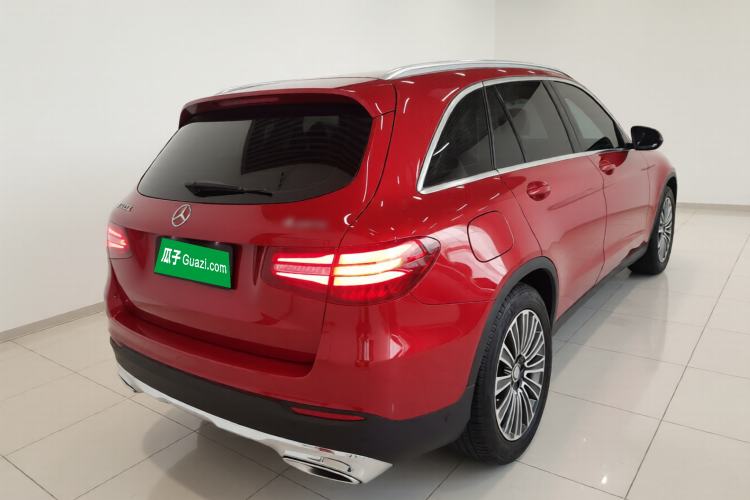 Used Mercedes-Benz GLC 2016 GLC 260 4MATIC Dynamic Edition Rear Right 45 Deg