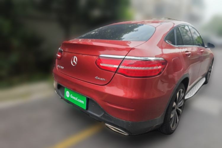 Used Mercedes-Benz GLC 2016 GLC 260 4MATIC Luxury Model Rear Right 45 Deg