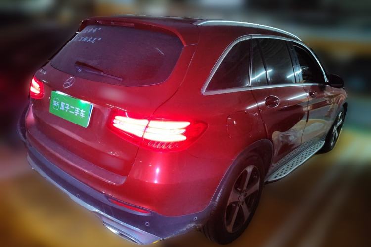 Used Mercedes-Benz GLC 2016 GLC 260 4MATIC Luxury Model Rear Right 45 Deg