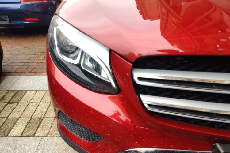 Used Mercedes-Benz GLC 2016 GLC 260 4MATIC Luxury Model Right Front Headlight