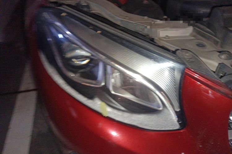Used Mercedes-Benz GLC 2016 GLC 260 4MATIC Dynamic Edition Right Front Headlight