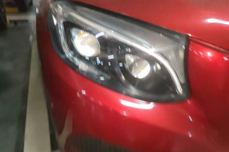Used Mercedes-Benz GLC 2016 GLC 300 4MATIC Dynamic Model Right Front Headlight