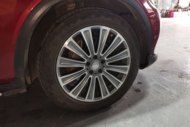 Used Mercedes-Benz GLC 2016 GLC 260 4MATIC Dynamic Edition Right Front Wheel Hub