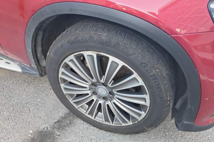 Used Mercedes-Benz GLC 2016 GLC 200 4MATIC Right Front Wheel Hub