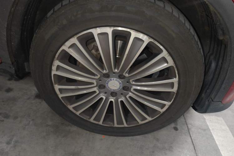 Used Mercedes-Benz GLC 2016 GLC 200 4MATIC Right Front Wheel Hub