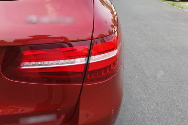 Used Mercedes-Benz GLC 2016 GLC 300 4MATIC Dynamic Model Right Rear Taillight