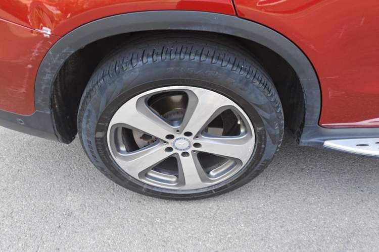 Used Mercedes-Benz GLC 2016 GLC 300 4MATIC Dynamic Model Right Rear Wheel Hub