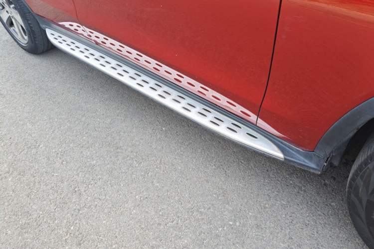 Used Mercedes-Benz GLC 2016 GLC 300 4MATIC Dynamic Model Right Side Sill