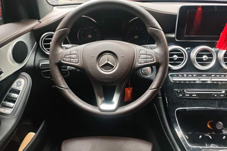 Used Mercedes-Benz GLC 2016 GLC 200 4MATIC Steering Wheel