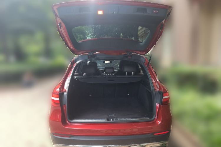 Used Mercedes-Benz GLC 2016 GLC 260 4MATIC Dynamic Edition Trunk