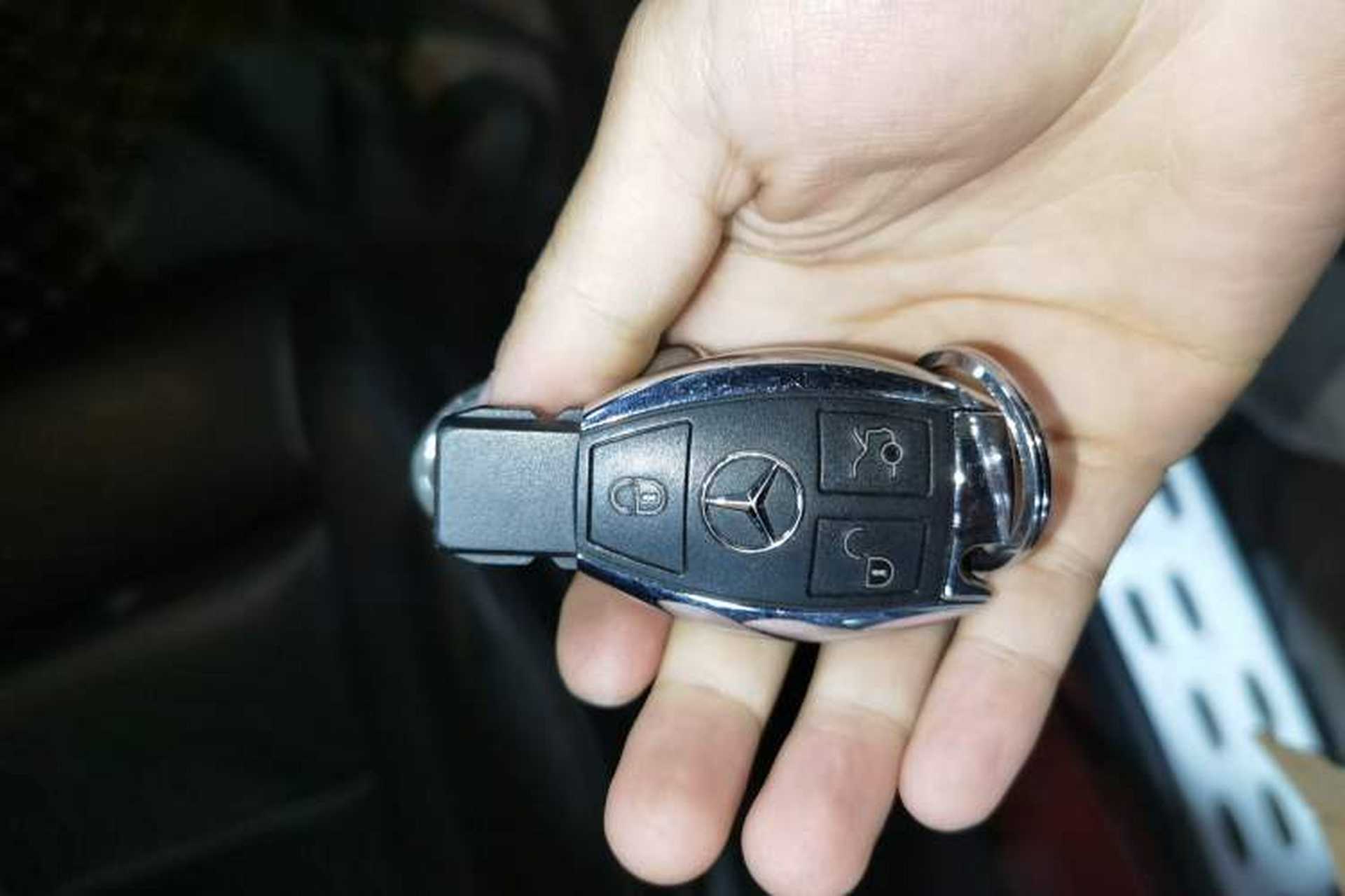 Used Mercedes-Benz GLC 2016 GLC 260 4MATIC Dynamic Edition Vehicle Key