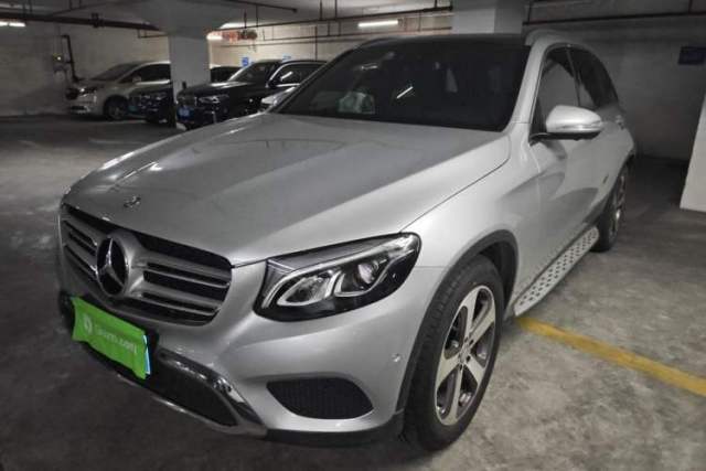 Used Mercedes-Benz GLC 2016 GLC 260 4MATIC Luxury Model