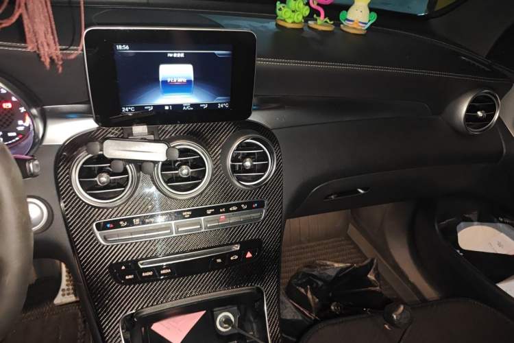 Used Mercedes-Benz GLC 2016 GLC 300 4MATIC Dynamic Model Audio And AC Panel