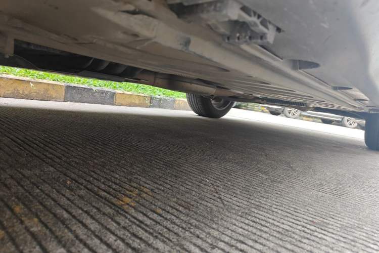 Used Mercedes-Benz GLC 2016 GLC 260 4MATIC Dynamic Edition Chassis Front Left
