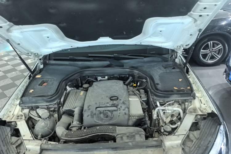 Used Mercedes-Benz GLC 2016 GLC 200 4MATIC Engine Bay
