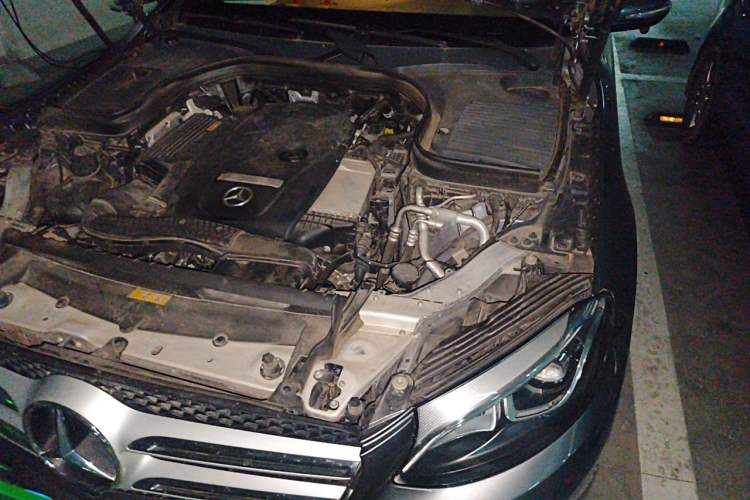 Used Mercedes-Benz GLC 2016 GLC 260 4MATIC Luxury Model Engine Bay Left