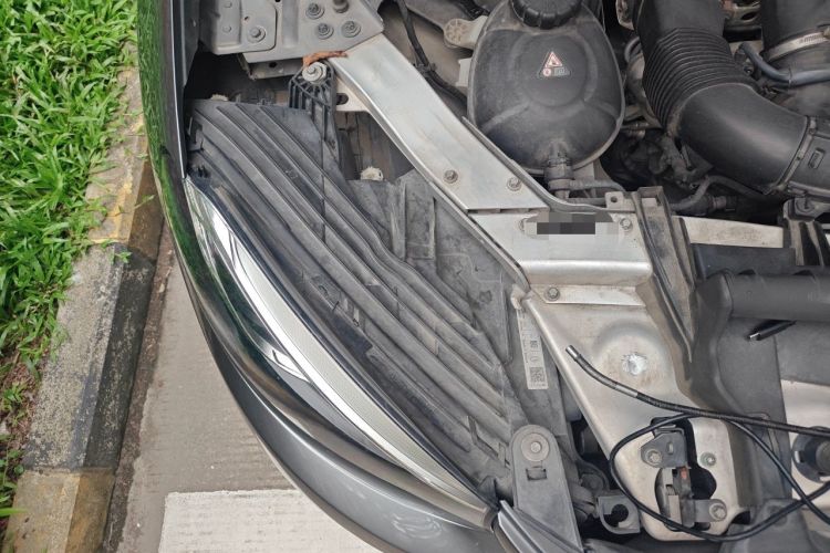Used Mercedes-Benz GLC 2016 GLC 260 4MATIC Dynamic Edition Engine Bay Right
