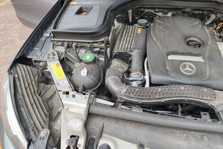 Used Mercedes-Benz GLC 2016 GLC 300 4MATIC Dynamic Model Engine Bay Right