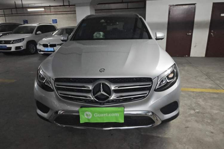 Used Mercedes-Benz GLC 2016 GLC 260 4MATIC Luxury Model Front