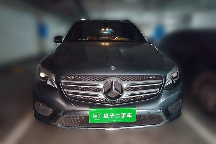 Used Mercedes-Benz GLC 2016 GLC 260 4MATIC Luxury Model Front
