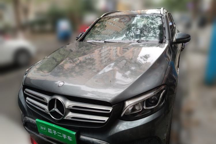 Used Mercedes-Benz GLC 2016 GLC 260 4MATIC Luxury Model Front