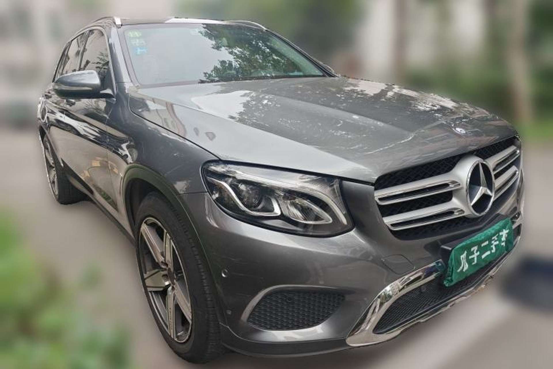 Used Mercedes-Benz GLC 2016 GLC 260 4MATIC Dynamic Edition Front Right 45 Deg