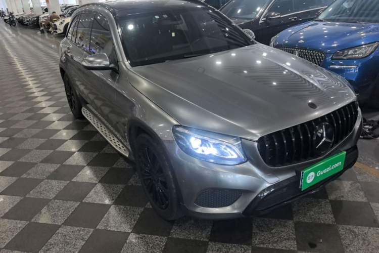Used Mercedes-Benz GLC 2016 GLC 200 4MATIC Front Right 45 Deg