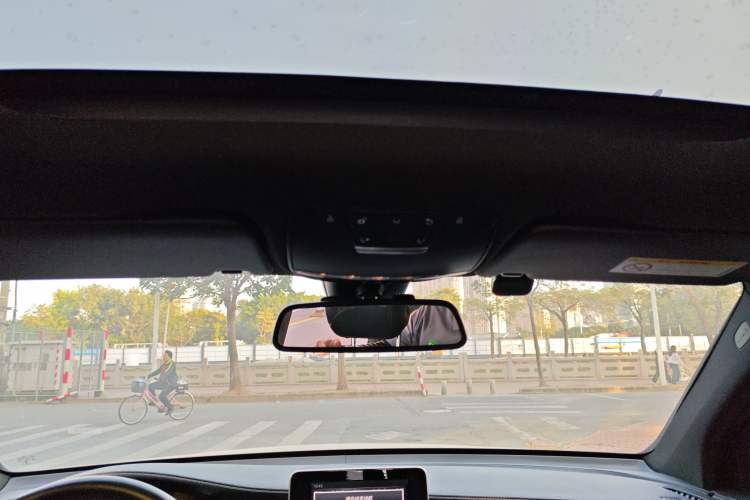 Used Mercedes-Benz GLC 2016 GLC 200 4MATIC Headliner