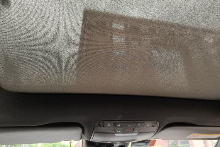 Used Mercedes-Benz GLC 2016 GLC 300 4MATIC Dynamic Model Headliner