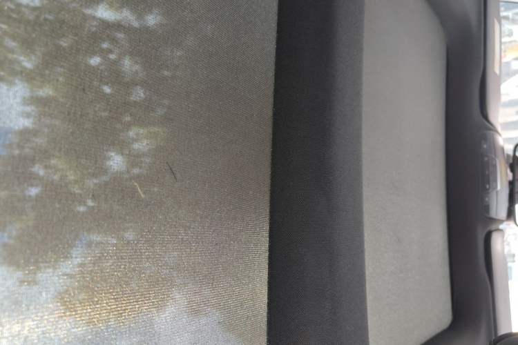 Used Mercedes-Benz GLC 2016 GLC 260 4MATIC Luxury Model Headliner