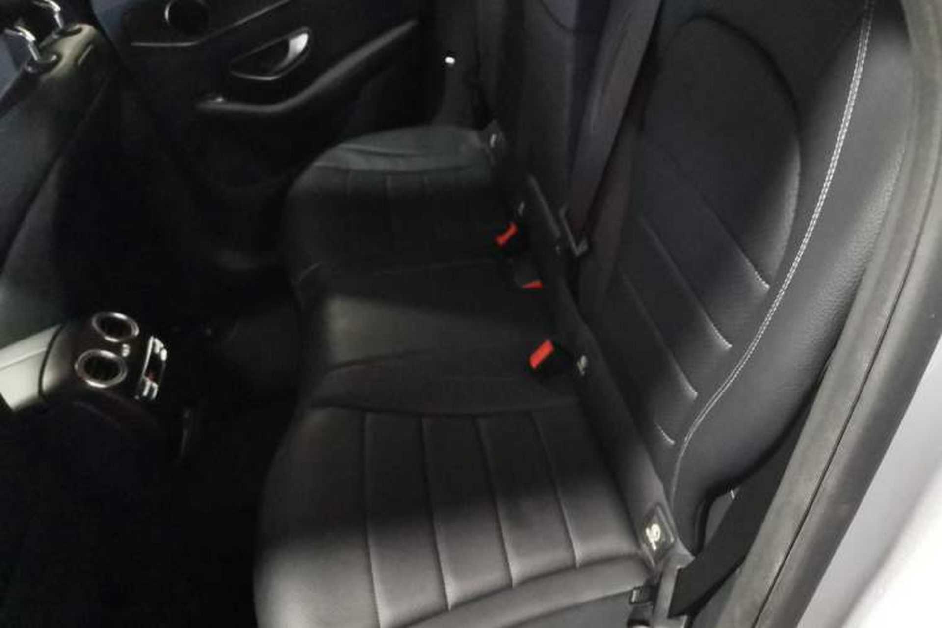 Used Mercedes-Benz GLC 2016 GLC 300 4MATIC Dynamic Model Interior 4