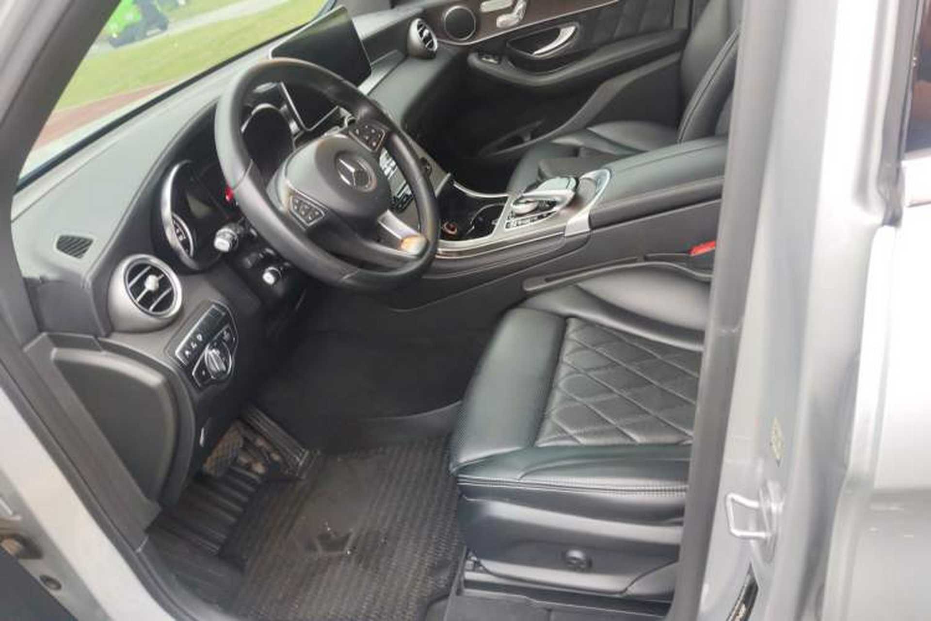 Used Mercedes-Benz GLC 2016 GLC 300 4MATIC Dynamic Model Left Front Seat