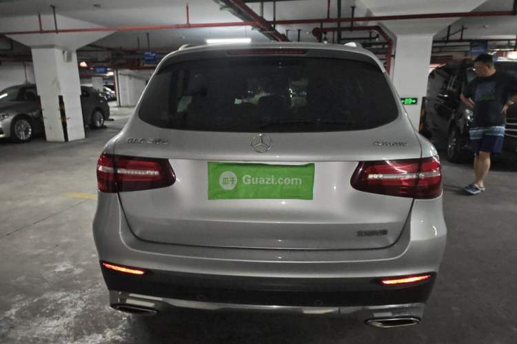 Used Mercedes-Benz GLC 2016 GLC 260 4MATIC Luxury Model Rear