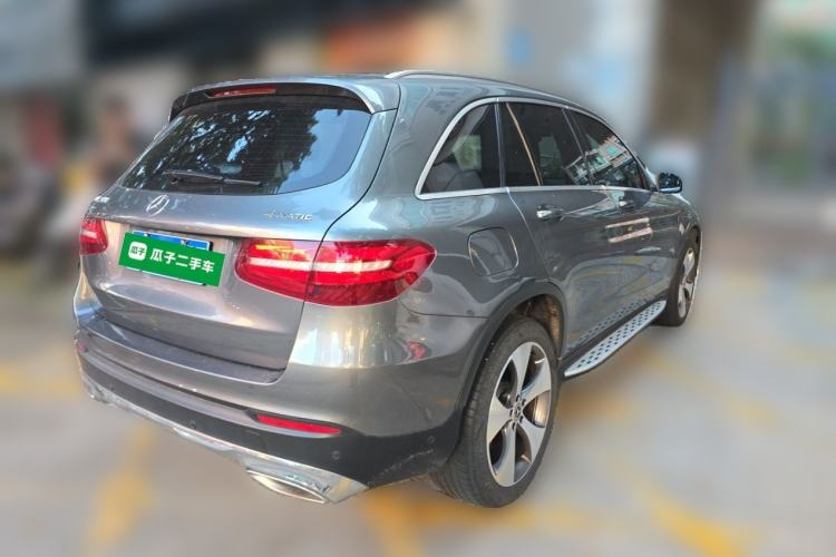 Used Mercedes-Benz GLC 2016 GLC 300 4MATIC Luxury Model Rear Right 45 Deg