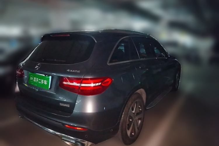 Used Mercedes-Benz GLC 2016 GLC 260 4MATIC Luxury Model Rear Right 45 Deg
