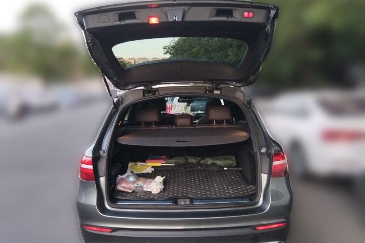 Used Mercedes-Benz GLC 2016 GLC 260 4MATIC Luxury Model Trunk