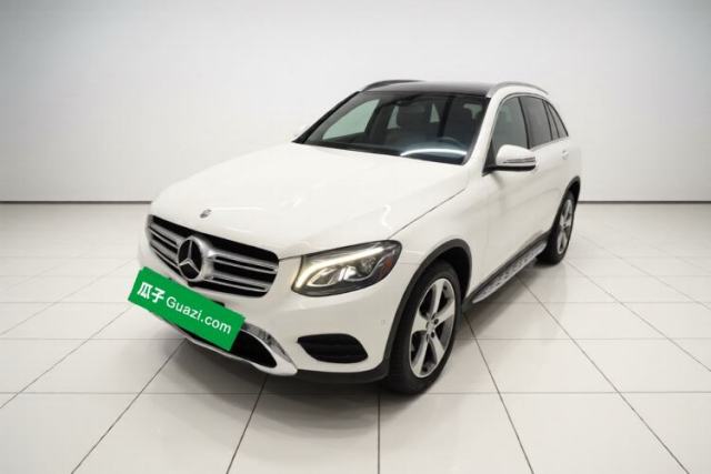Mercedes-Benz GLC 2016 GLC 260 4MATIC Luxury Model usado