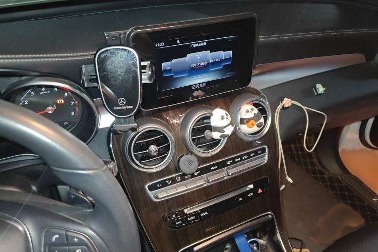 Used Mercedes-Benz GLC 2016 GLC 260 4MATIC Luxury Model Audio And AC Panel