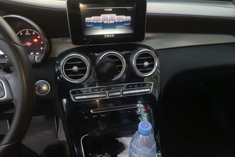 Used Mercedes-Benz GLC 2016 GLC 200 4MATIC Audio And AC Panel