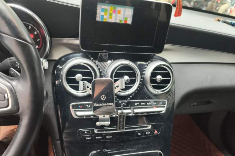 Used Mercedes-Benz GLC 2016 GLC 200 4MATIC Audio And AC Panel