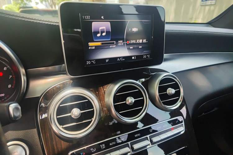 Used Mercedes-Benz GLC 2016 GLC 260 4MATIC Luxury Model Audio And AC Panel