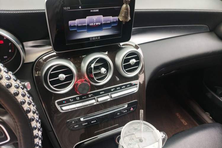Used Mercedes-Benz GLC 2016 GLC 260 4MATIC Luxury Model Audio And AC Panel