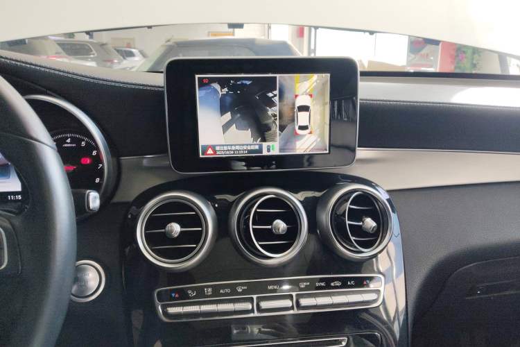 Used Mercedes-Benz GLC 2016 GLC 200 4MATIC Audio And AC Panel