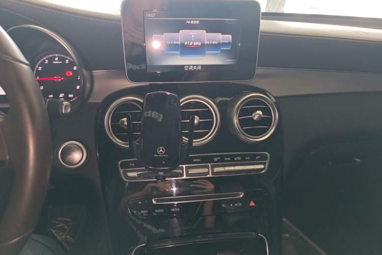 Used Mercedes-Benz GLC 2016 GLC 200 4MATIC Audio And AC Panel