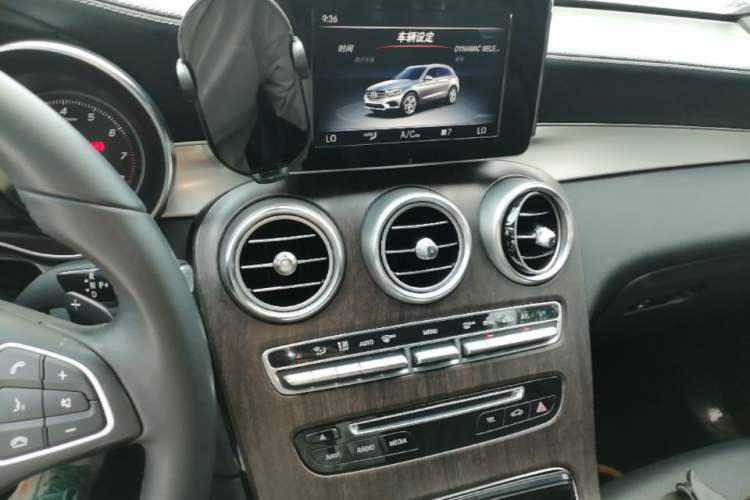 Used Mercedes-Benz GLC 2016 GLC 200 4MATIC Audio And AC Panel