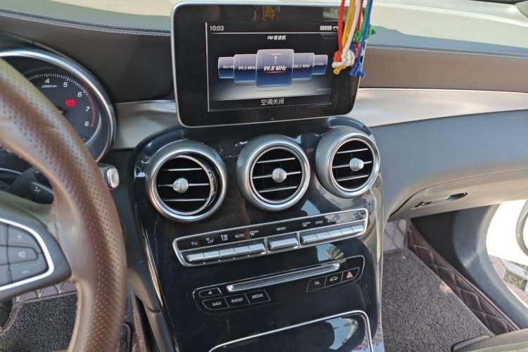 Used Mercedes-Benz GLC 2016 GLC 200 4MATIC Audio And AC Panel