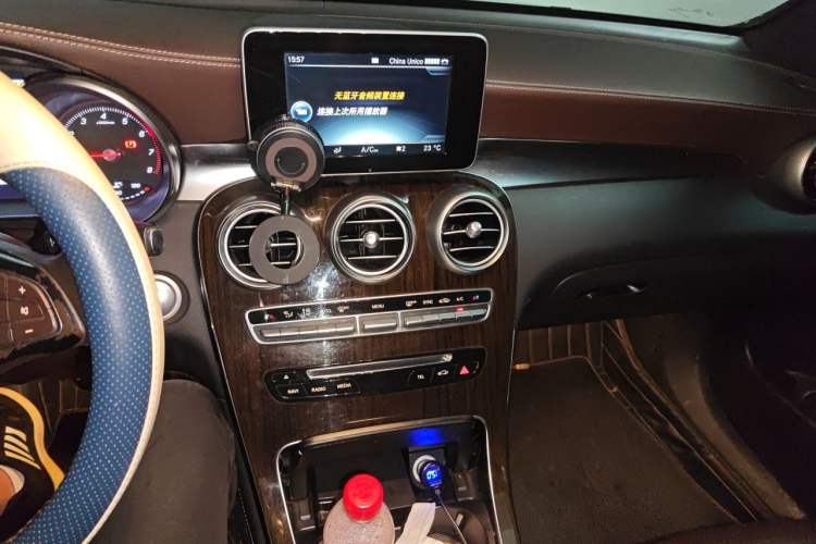 Used Mercedes-Benz GLC 2016 GLC 260 4MATIC Dynamic Edition Audio And AC Panel